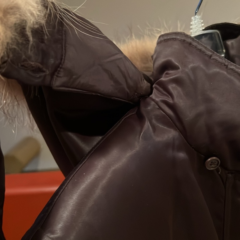 Bromley Sport Real Down winter coat. Women’s Sz M. Fur detachable hood - Picture 9 of 9